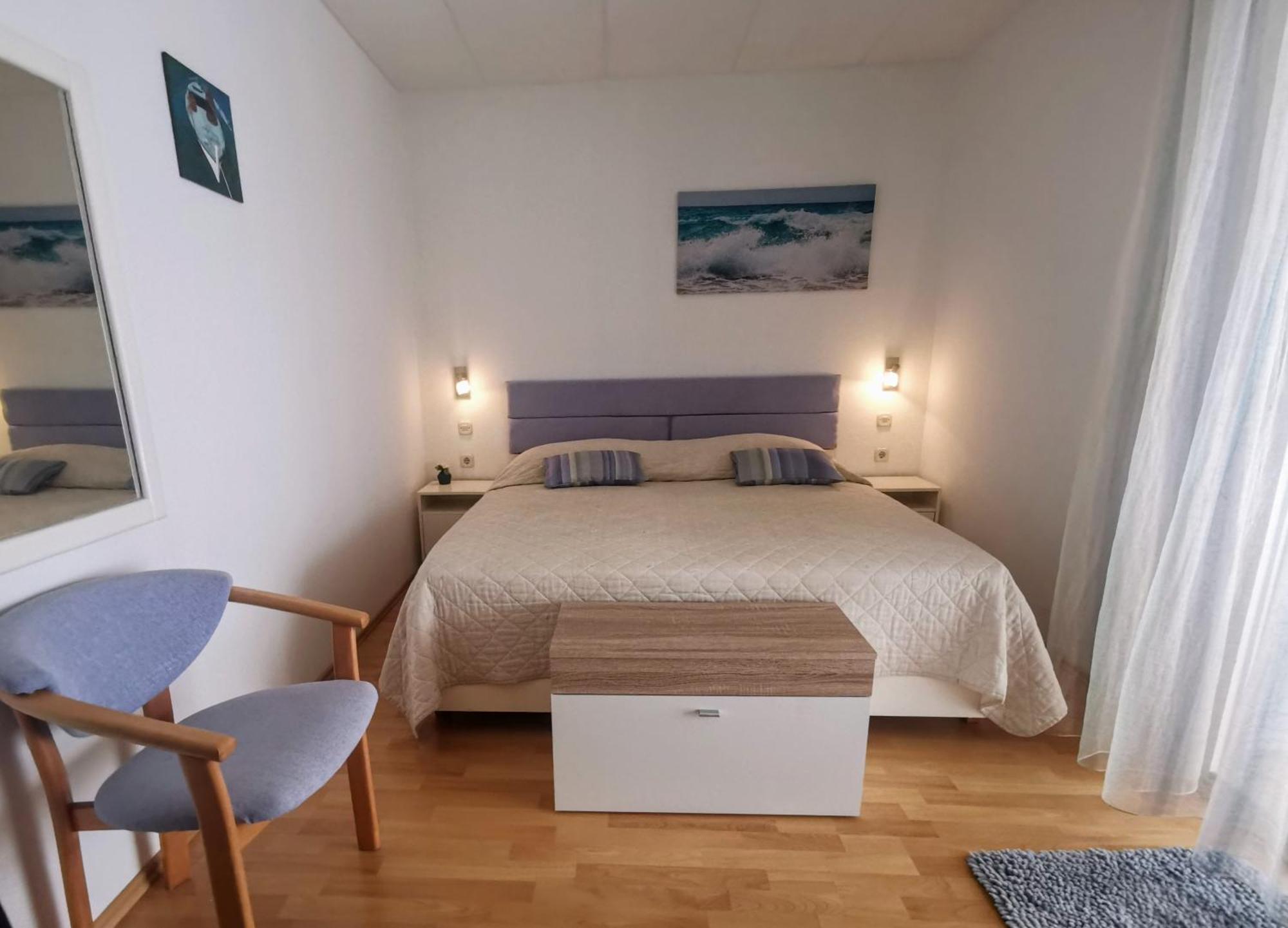 Guesthouse Apartment Bozica Μπολ Εξωτερικό φωτογραφία