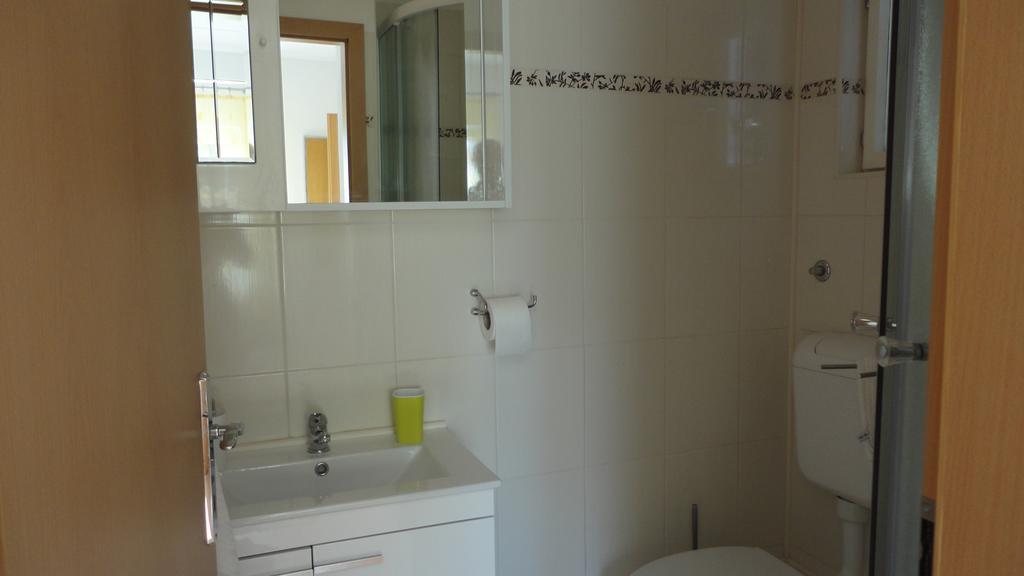 Guesthouse Apartment Bozica Μπολ Δωμάτιο φωτογραφία